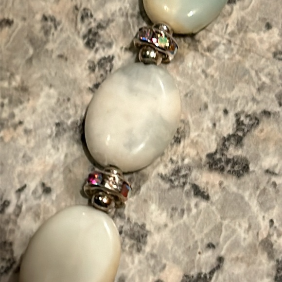 Pale Blue Stone w Bunny charm Bracelet - Picture 6 of 13